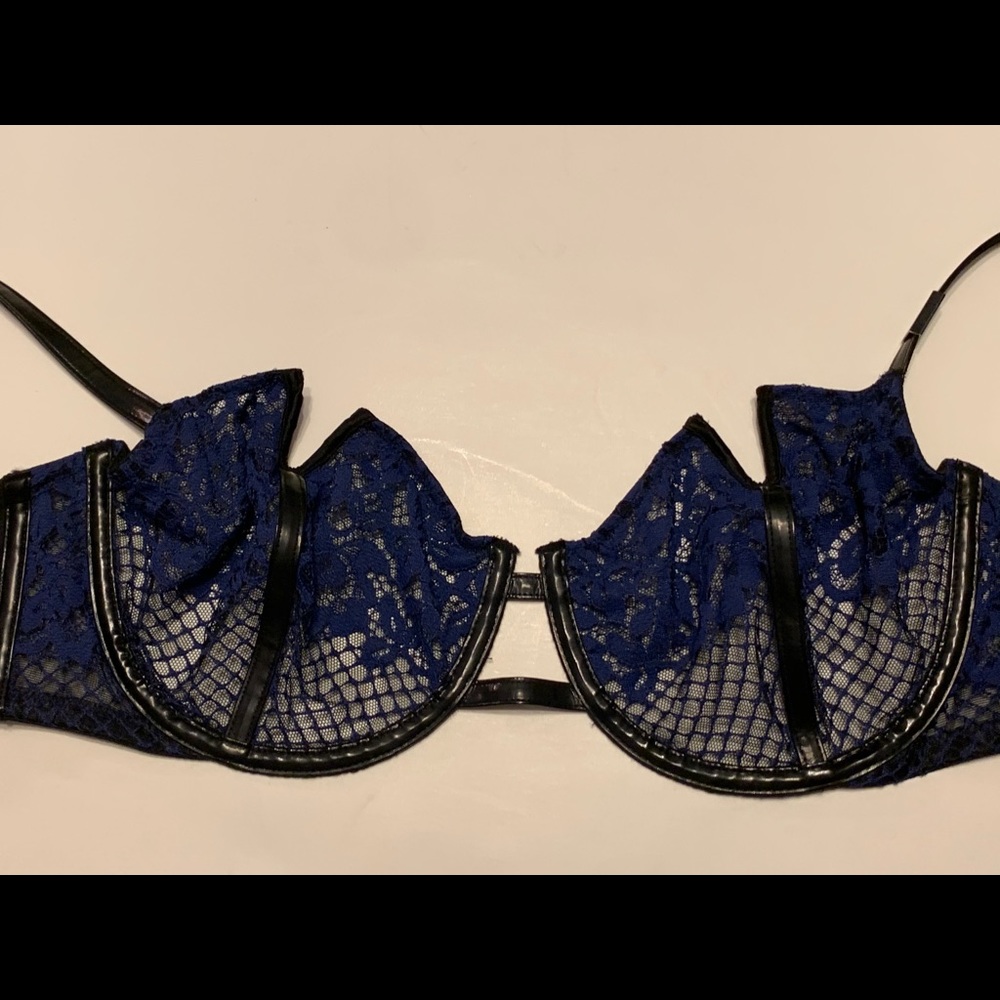 Victoria’s Secret Very Sexy Black and Blue Lace Bra